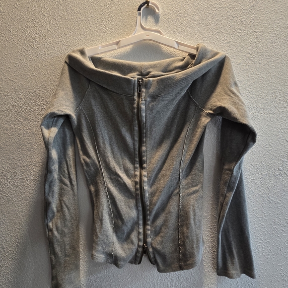 We The Free Light Gray Off-Shoulder Sweater - Picture 5 of 14